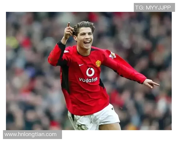 足球七号球衣传奇人物盘点：从贝克汉姆到C罗的辉煌历程